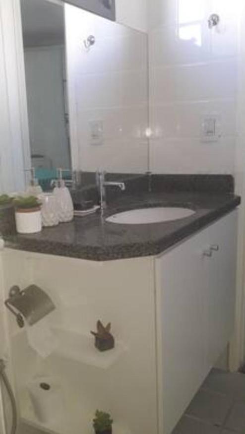 Apartment Bairro Do Canto Na Reta Da Penha Vitoria
